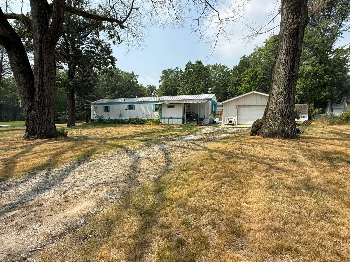 2160 Oak Ridge Drive, Farwell, MI 48622 - #1