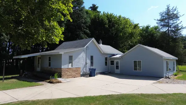 627 S Ensley Street, HowardCity, MI 49329