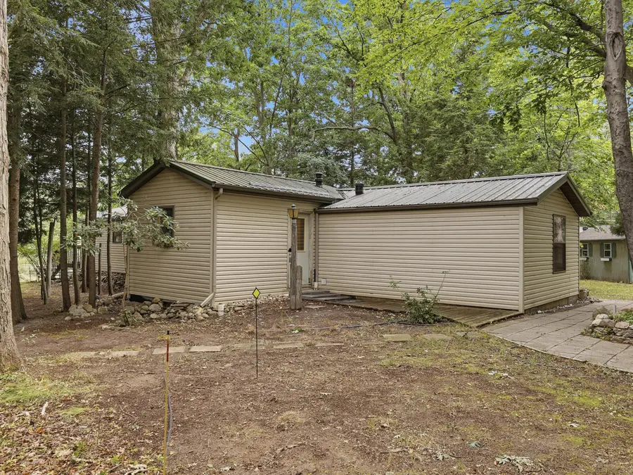 1046 Vallado Drive, Lake Isabella, MI 48893 - #3