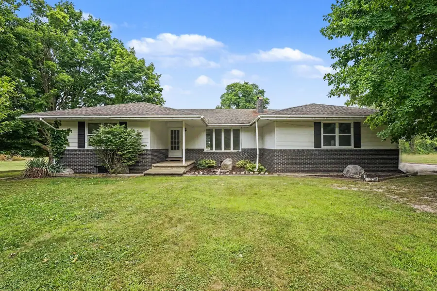 1760 W Carson City Road, Sheridan, MI 48884 - #2