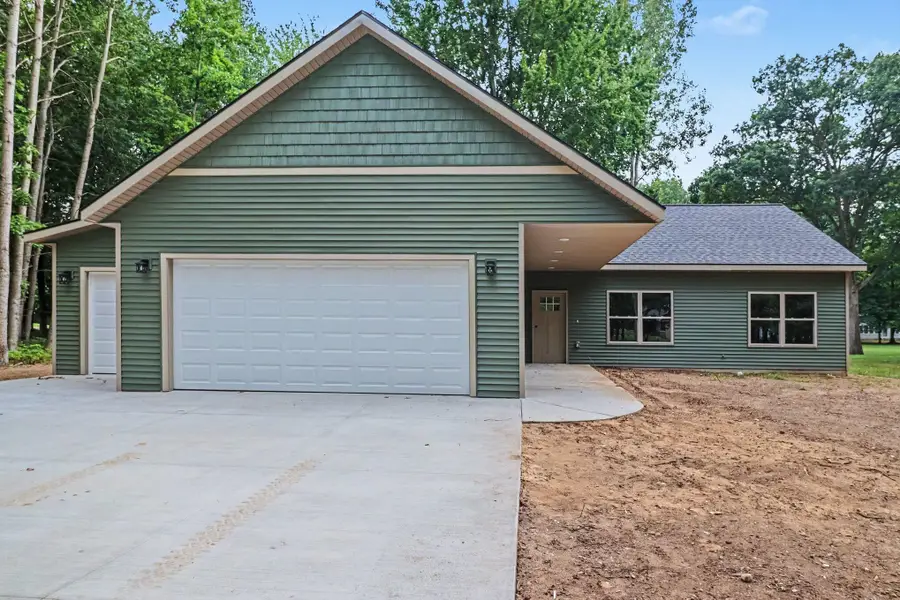 9621 Sunset Drive, Stanwood, MI 49346 - #2