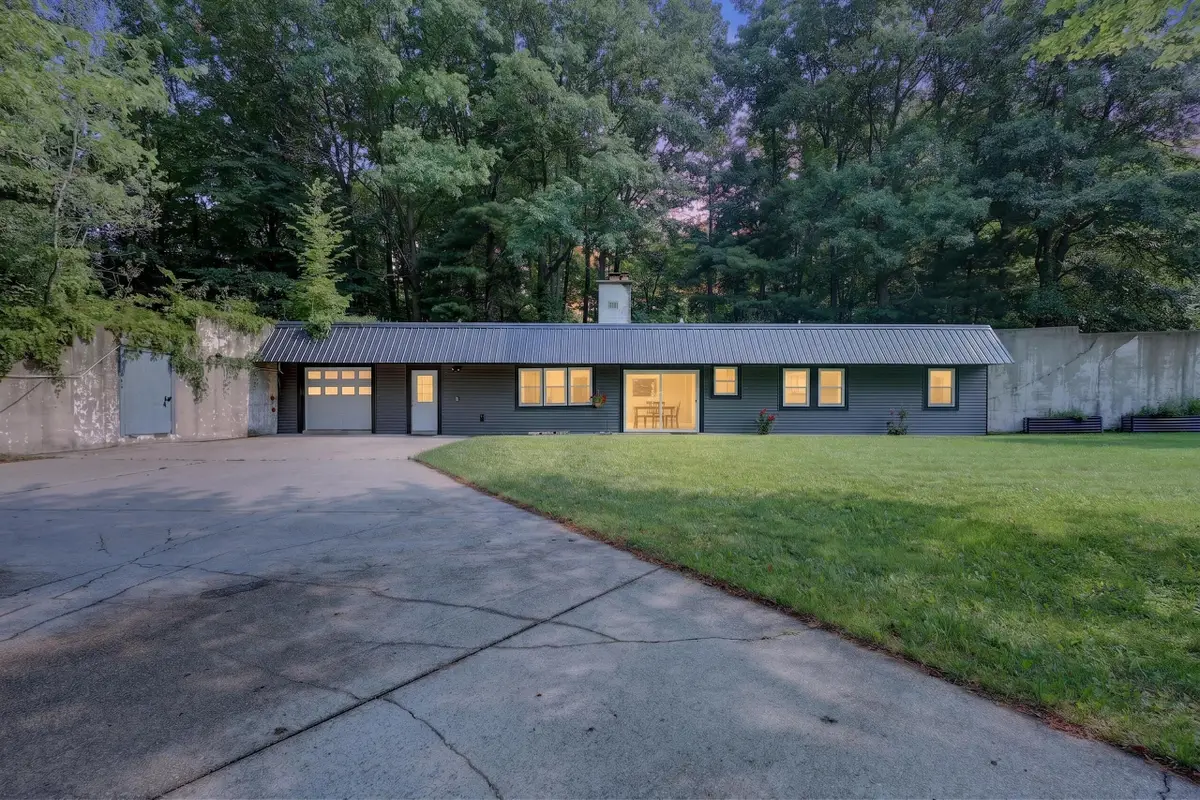 1166 N Long Road, Pierson, MI 49339 - #1