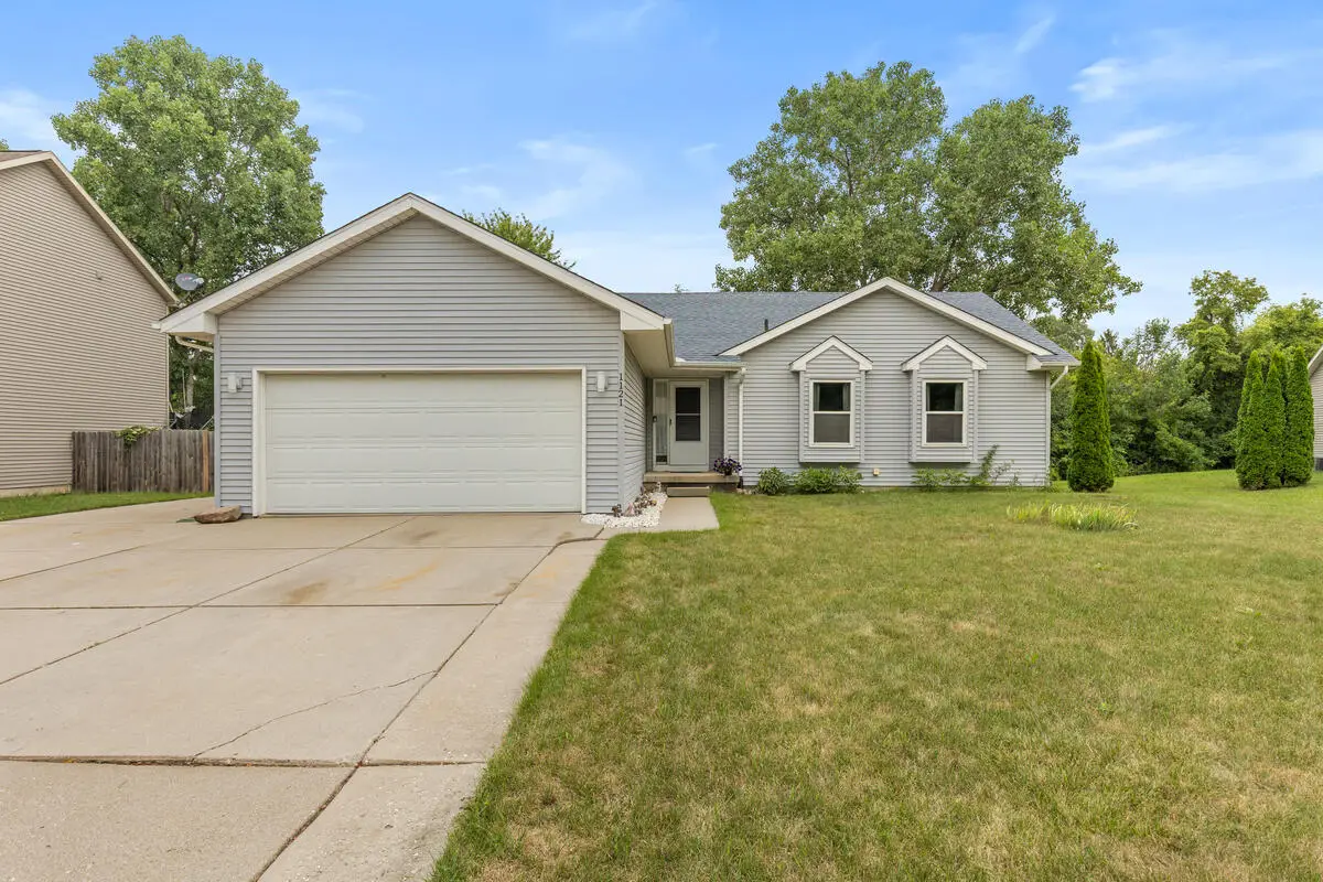 1121 Durango Drive, Lansing, MI 48917 - #1