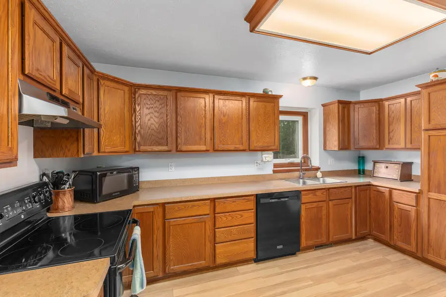 1121 Durango Drive, Lansing, MI 48917 - #3