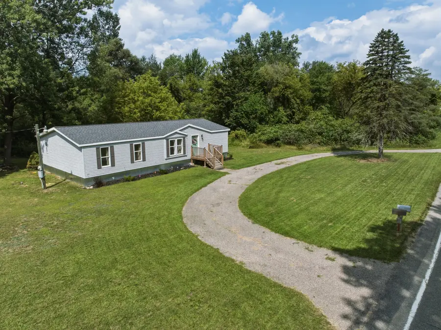 17651 Ritchie Avenue NE, Sand Lake, MI 49343 - #2