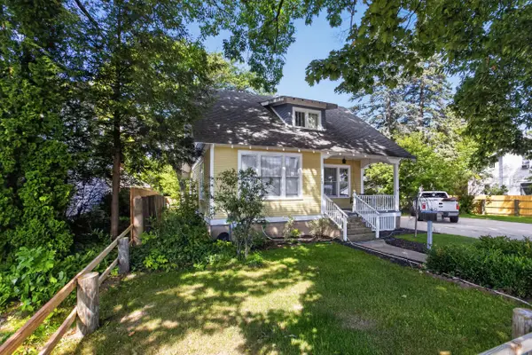 727 S Chestnut Street, ReedCity, MI 49677