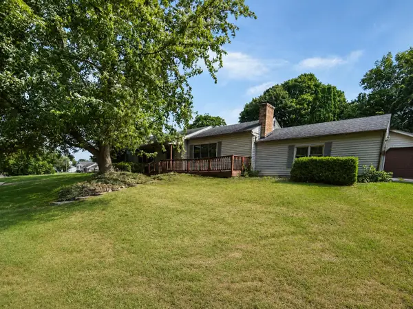 736 N Michigan Street, Fremont, MI 49412