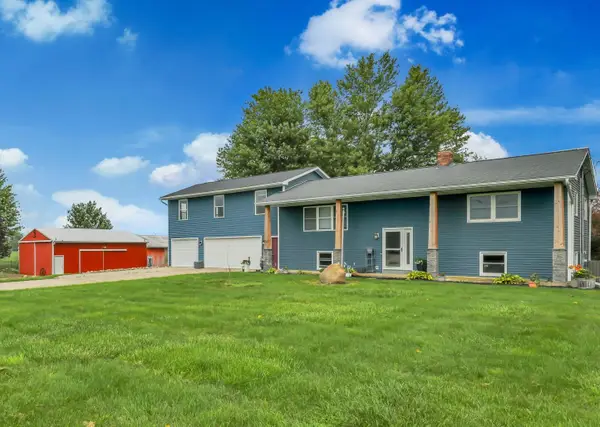 8720 N Cochran Road, GrandLedge, MI 48837