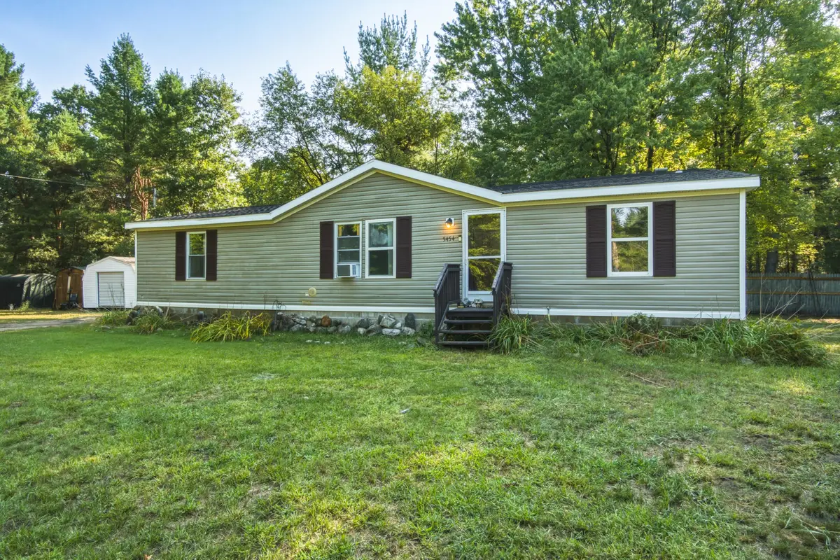 5454 S Cypress Avenue, Newaygo, MI 49337 - #1