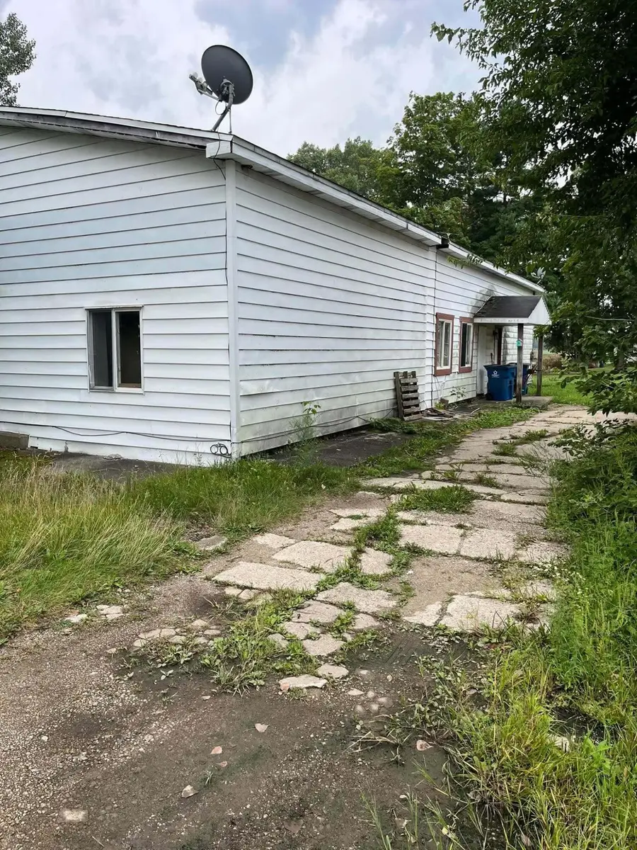 9459 Main Street, Winfield, MI 49329 - #2