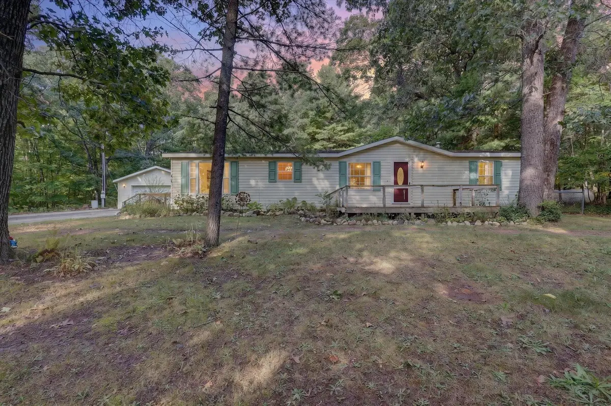 9755 S Beech Avenue, Ensley, MI 49329 - #1