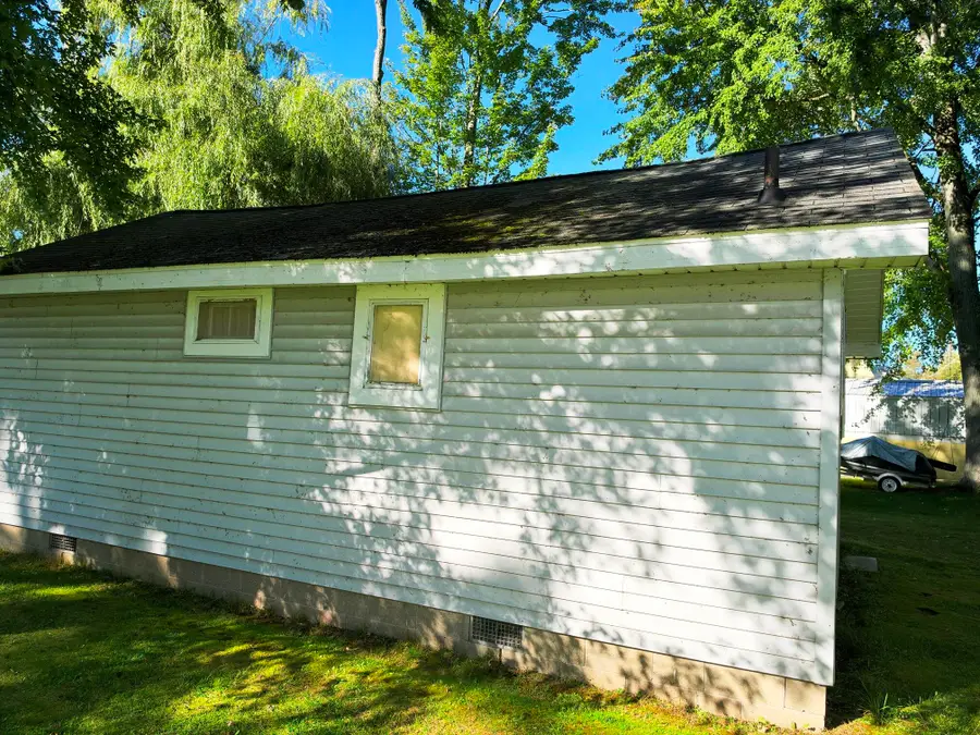 12352 E Houghton Lake Drive, Lake, MI 48629 - #3