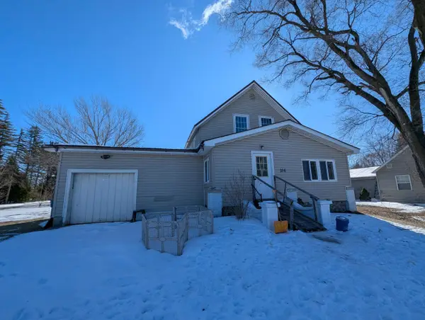 156 N Mackinaw, AuGres, MI 48703