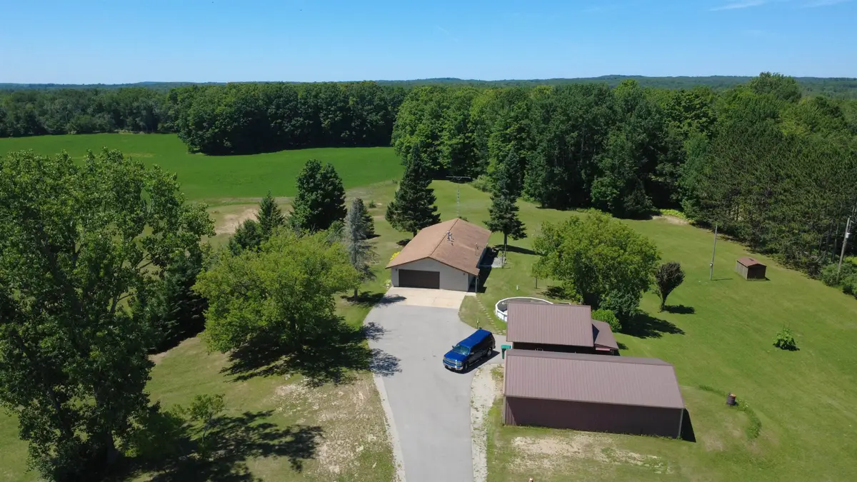 3100 Pointer RD, Edwards, MI 48661 - #1