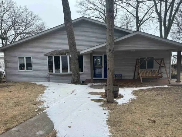 1024 Huron, TawasCity, MI 48763