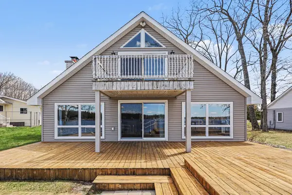 8006 Lakeside BLVD, Hale, MI 48739
