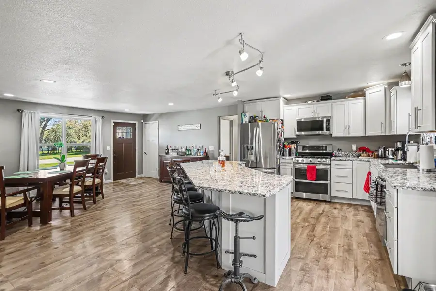 902 W 1st ST, Tawas City, MI 48763 - #3