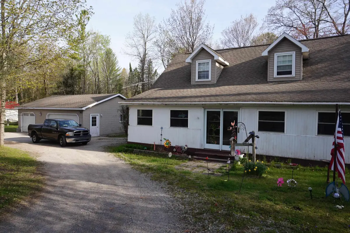 6970 Wickert RD, Hale, MI 48739 - #1