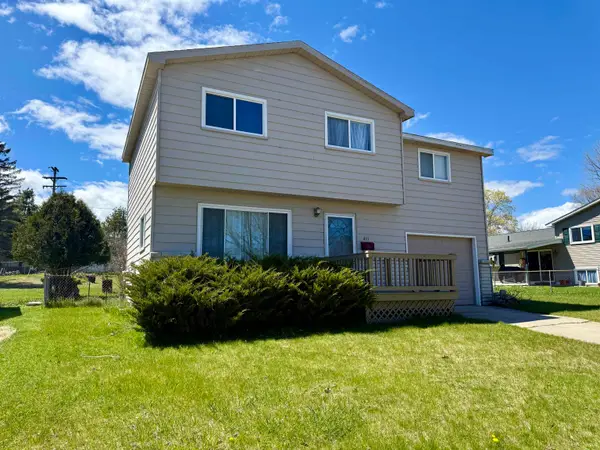 411 Ottawa, Oscoda, MI 48750