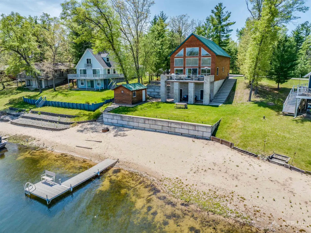 3319 S Ogemaw, Mills, MI 48661 - #1