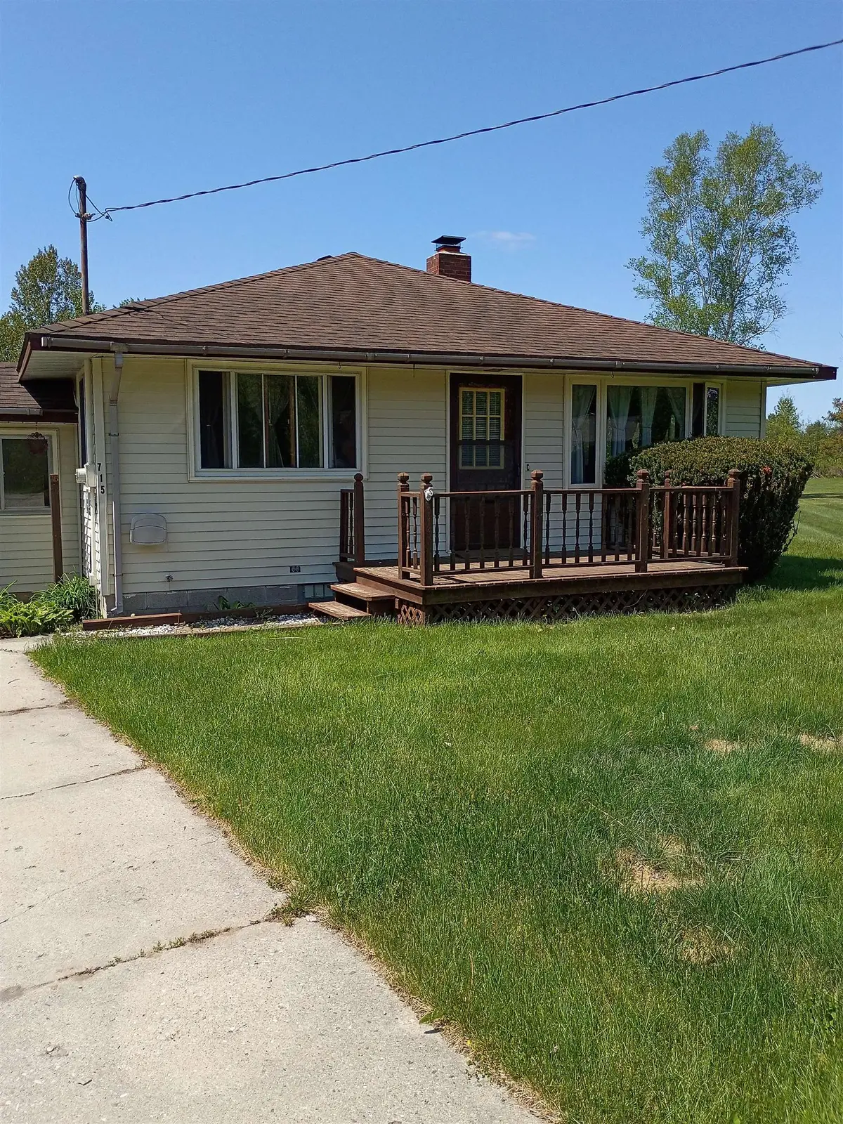 715 Monument, Baldwin, MI 48763 - #1