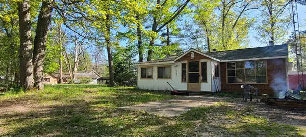 1765 Burgess, BartonCity, MI 48705