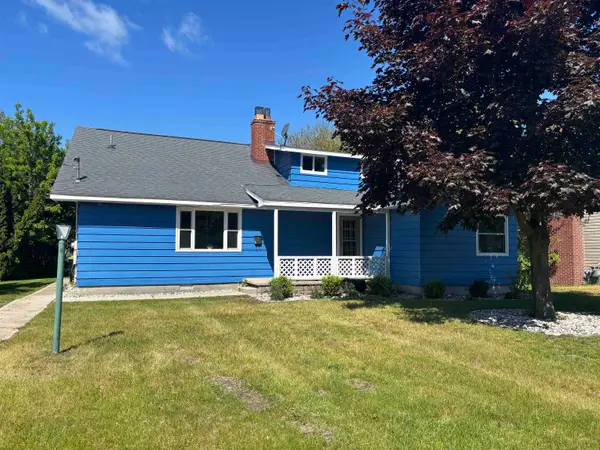 107 Adams, EastTawas, MI 48730