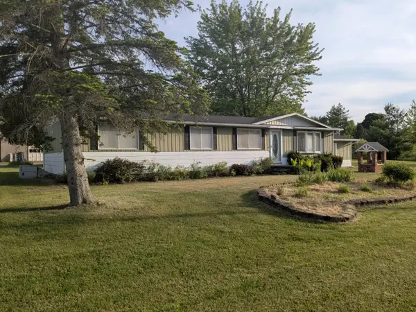 511 W Main, Hale, MI 48739