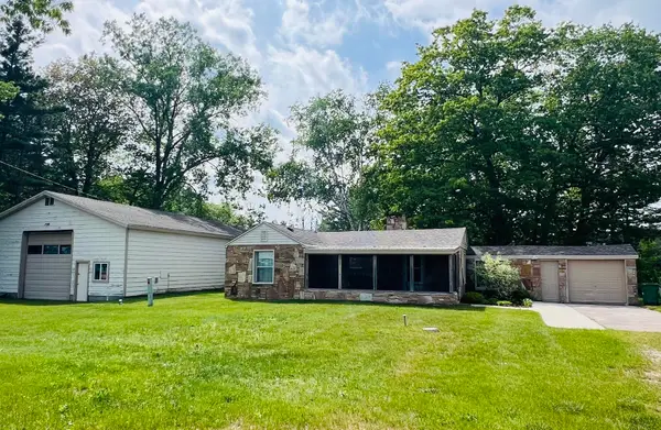 3325 N US-23 N, AuSable, MI 48750