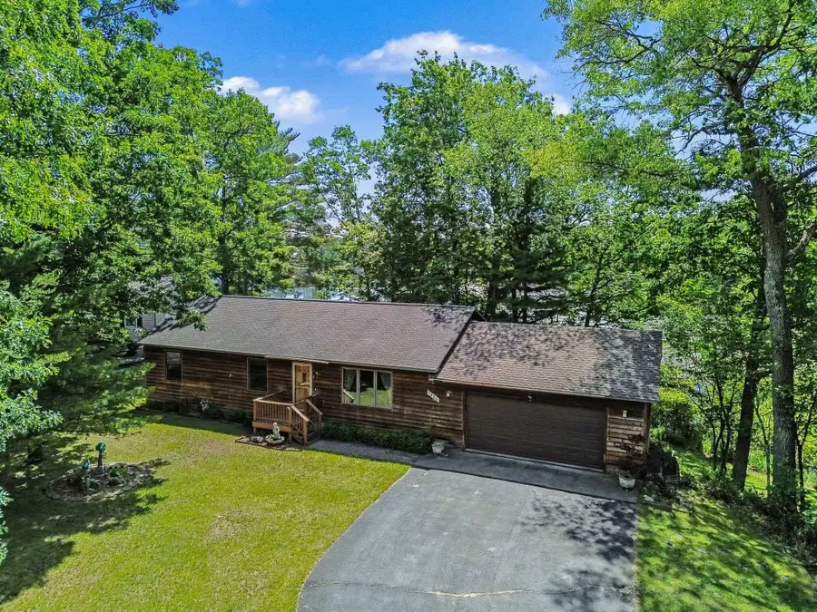 1660 Iroquois, Sand Lake, MI 48748 - #3