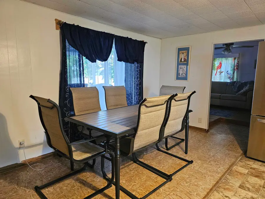 662 N Lakeview, Hale, MI 48739 - #3
