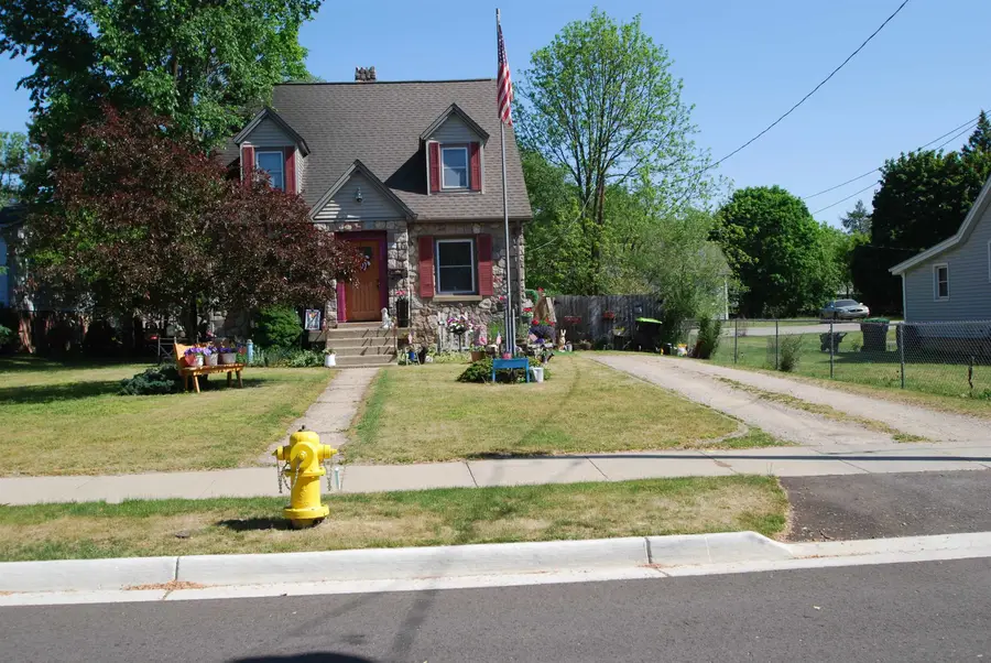 135 Carpenter ST, West Branch, MI 48661 - #2