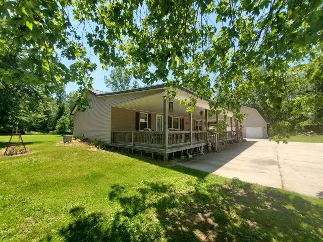 965 Saganing, Bentley, MI 48613 - #1