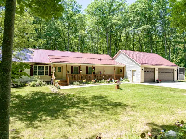 1081 Carlisle, RoseCity, MI 48654