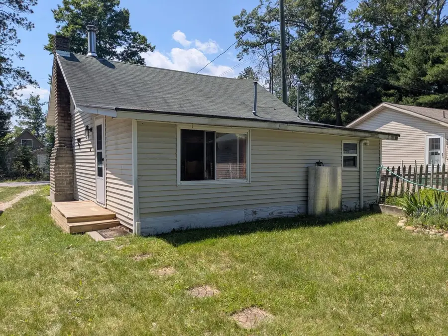 4888 Franklin Kokosing RD, Hale, MI 48739 - #3