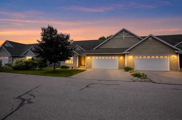 4865 Black Bear, TraverseCity, MI 49685