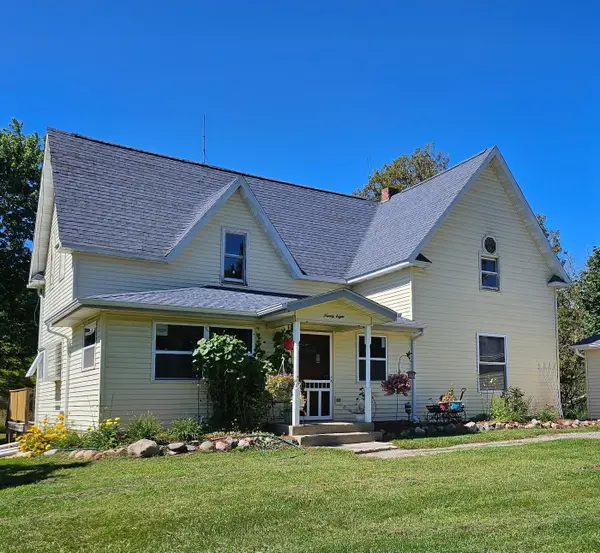 98 Mud Lake, WestBranch, MI 48661