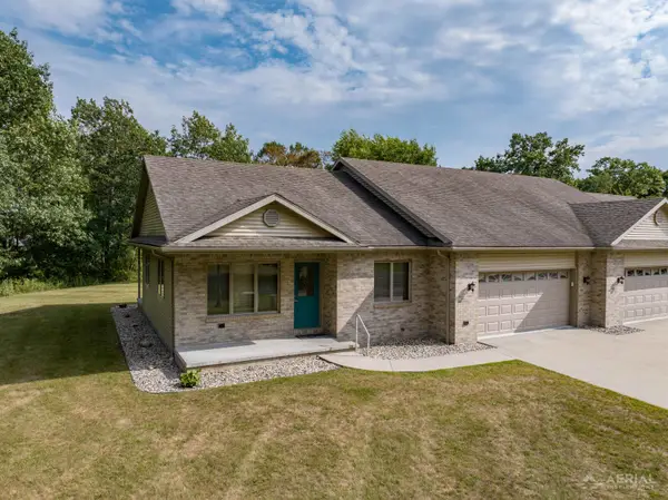 5862 Huron Woods, TawasCity, MI 48763
