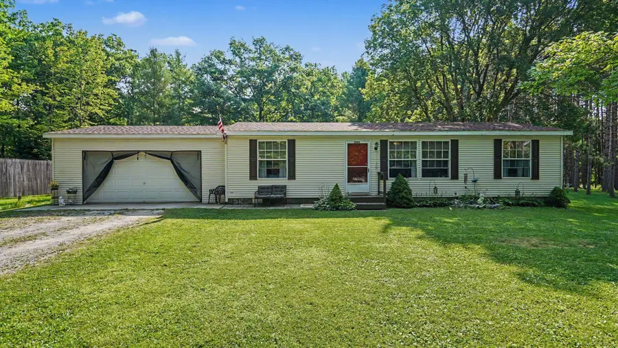 1126 Schemp, Lupton, MI 48635 - #2