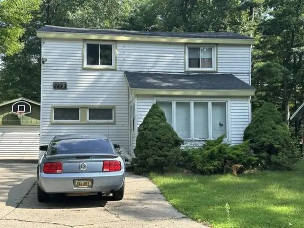2443 Valley AVE, EastTawas, MI 48730