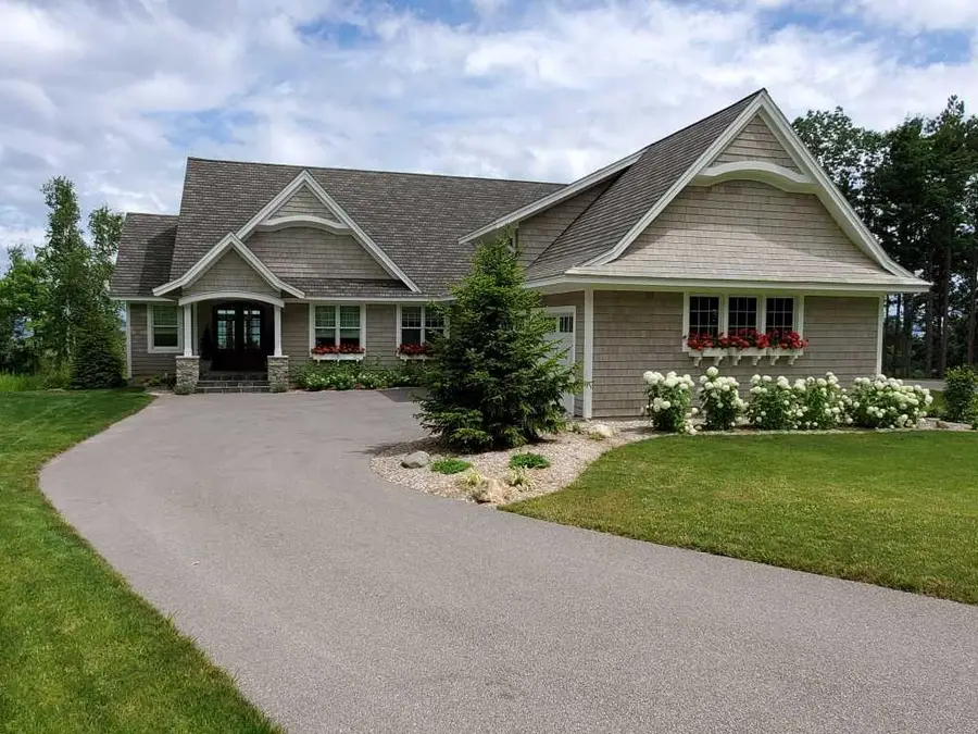 5554 S Spyglass Ridge, Bingham, MI 49682 - #2