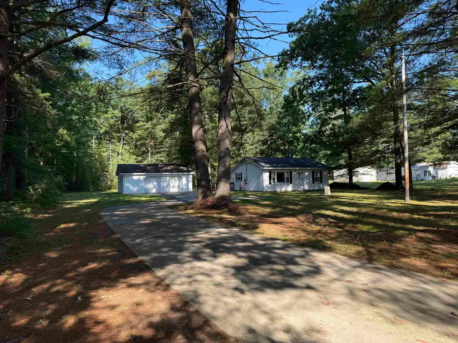 4711 Zella DR, Hale, MI 48739 - #2