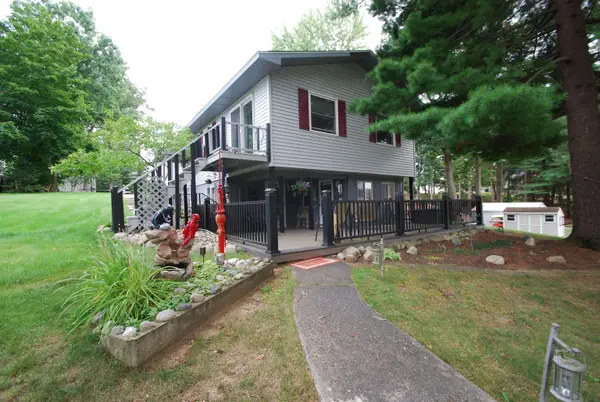 3276 Comanche, WestBranch, MI 48661