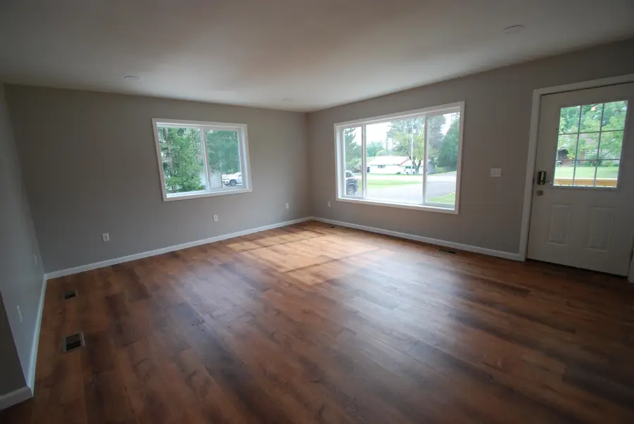 1691 E Brookside DR, West Branch, MI 48661 - #2
