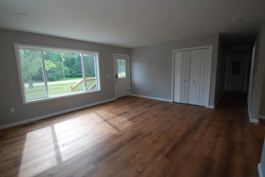 1691 E Brookside DR, West Branch, MI 48661 - #3