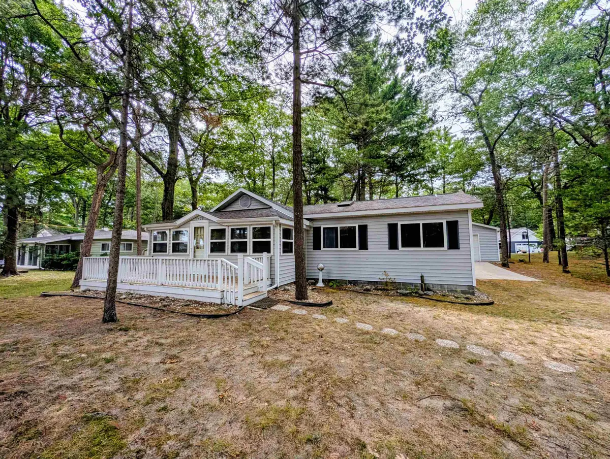 5430 E 9th, Sims, MI 48703 - #1