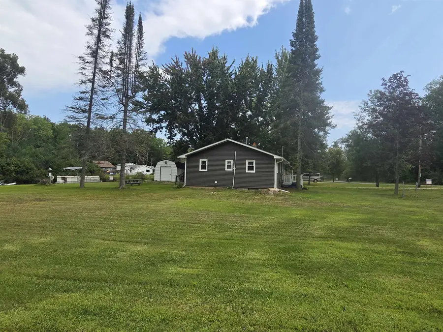 4737 Peninsula, Hale, MI 48739 - #3