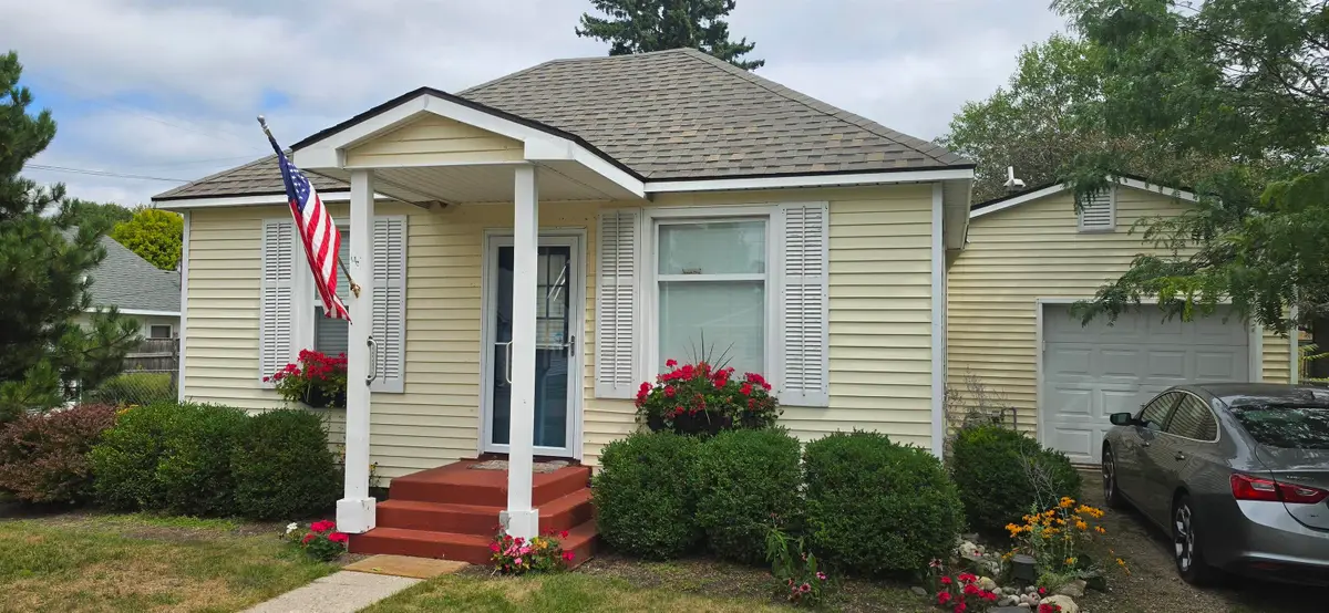 130 Grant, East Tawas, MI 48730 - #1