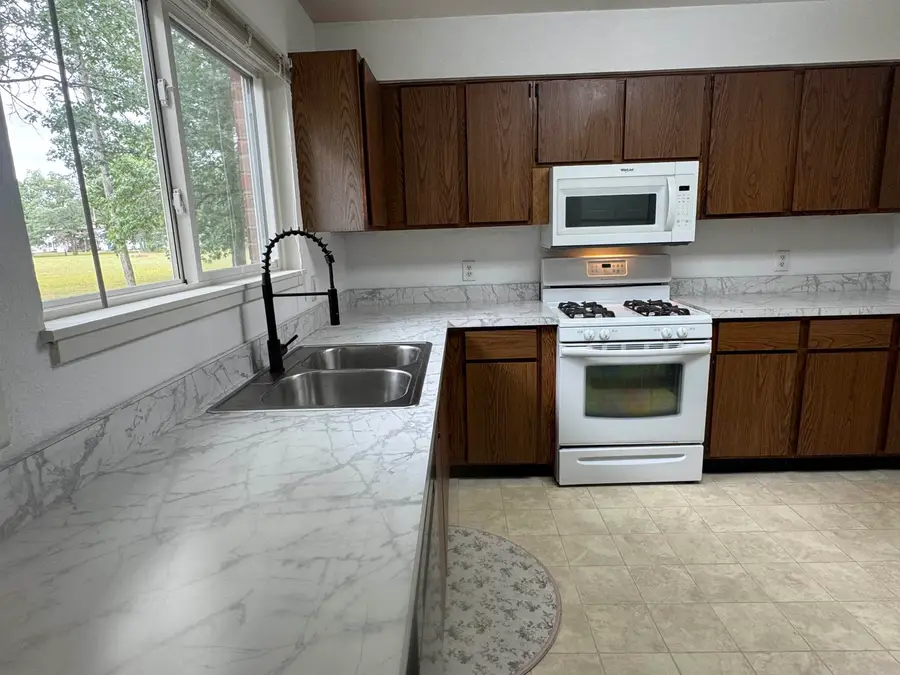9316 Maryland ST, Oscoda, MI 48750 - #2
