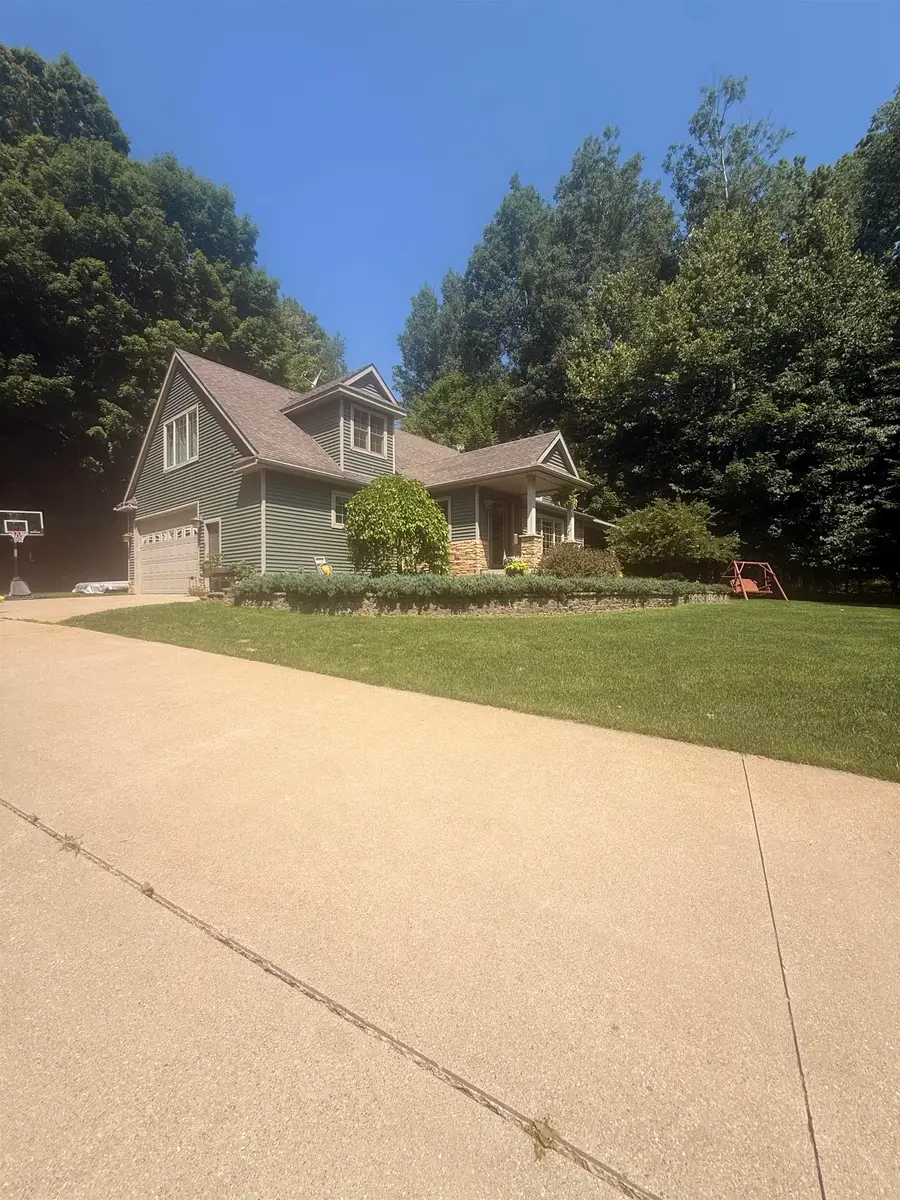 5631 Brassie CT, Gladwin, MI 48624 - #2